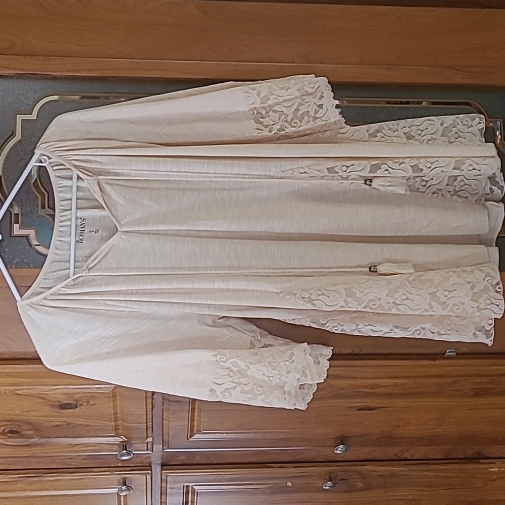 Roman's brand size 12 S cream colored top